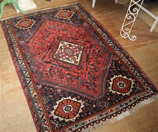 Hamadan red-ground rug